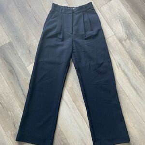Abercrombie & Fitch Sloane Tailored Pant in Size 26